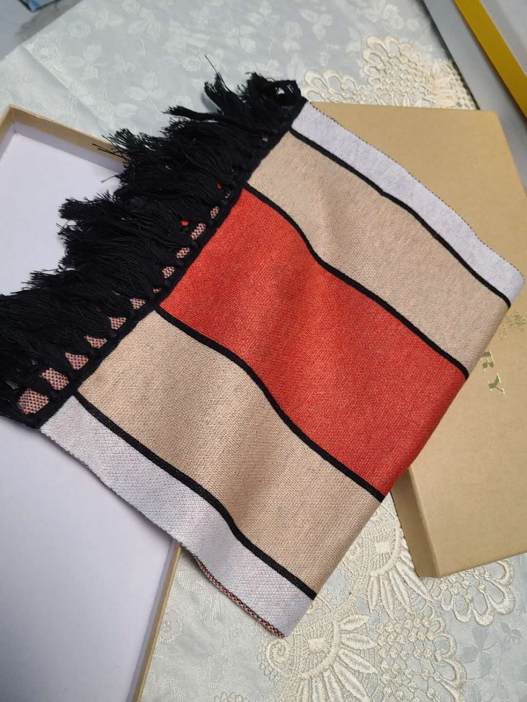 BURBERRY BBR SCARF 175 CM IN CASHMERE 484335