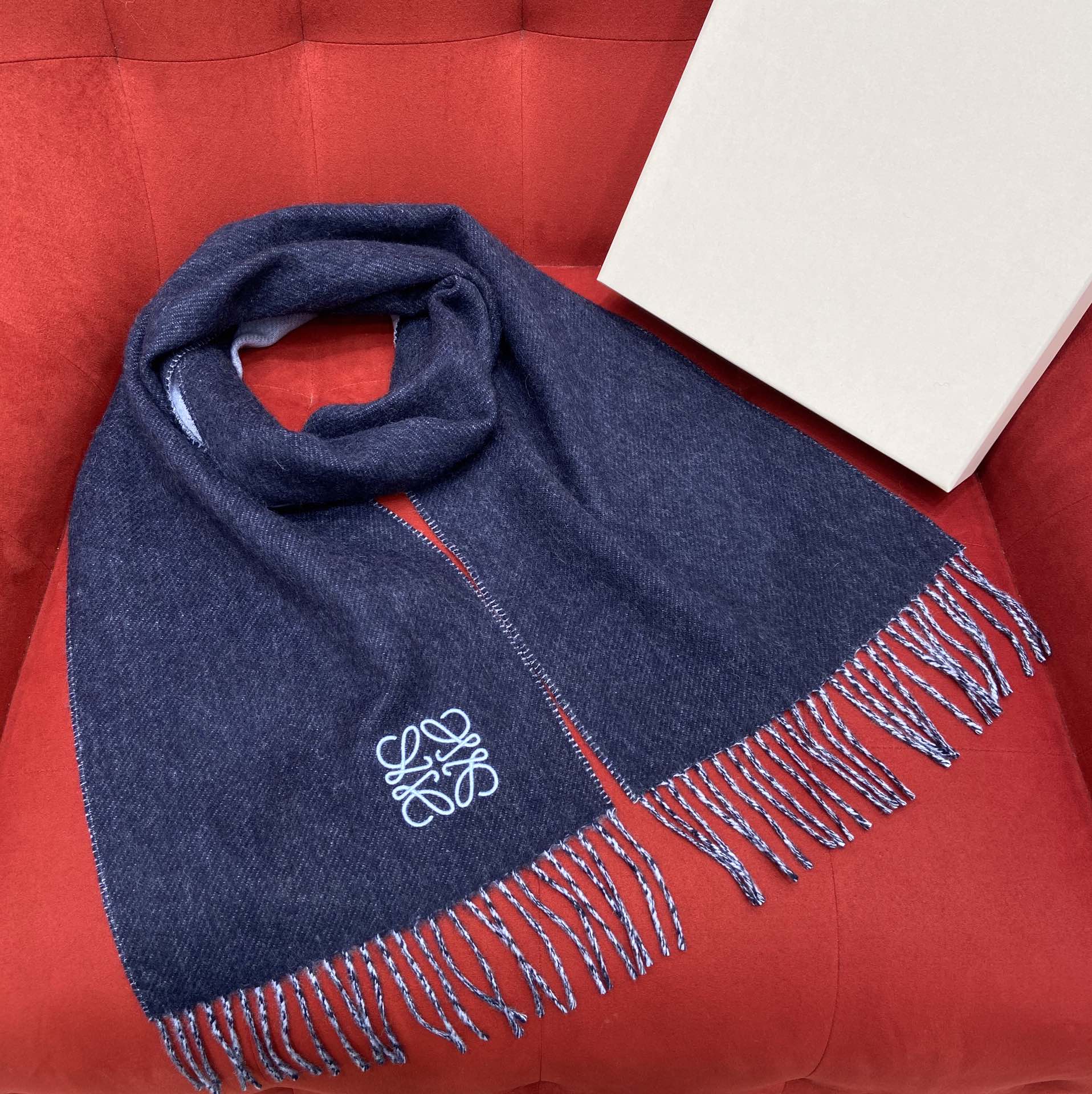 LOEWE SCARF 180 CM IN NAVY BLUE WOOL 409997