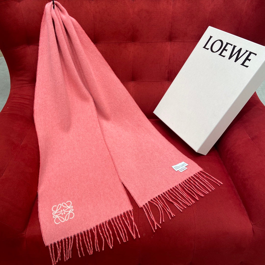 LOEWE SCARF 180 CM IN CHERRY RED WOOL 409999