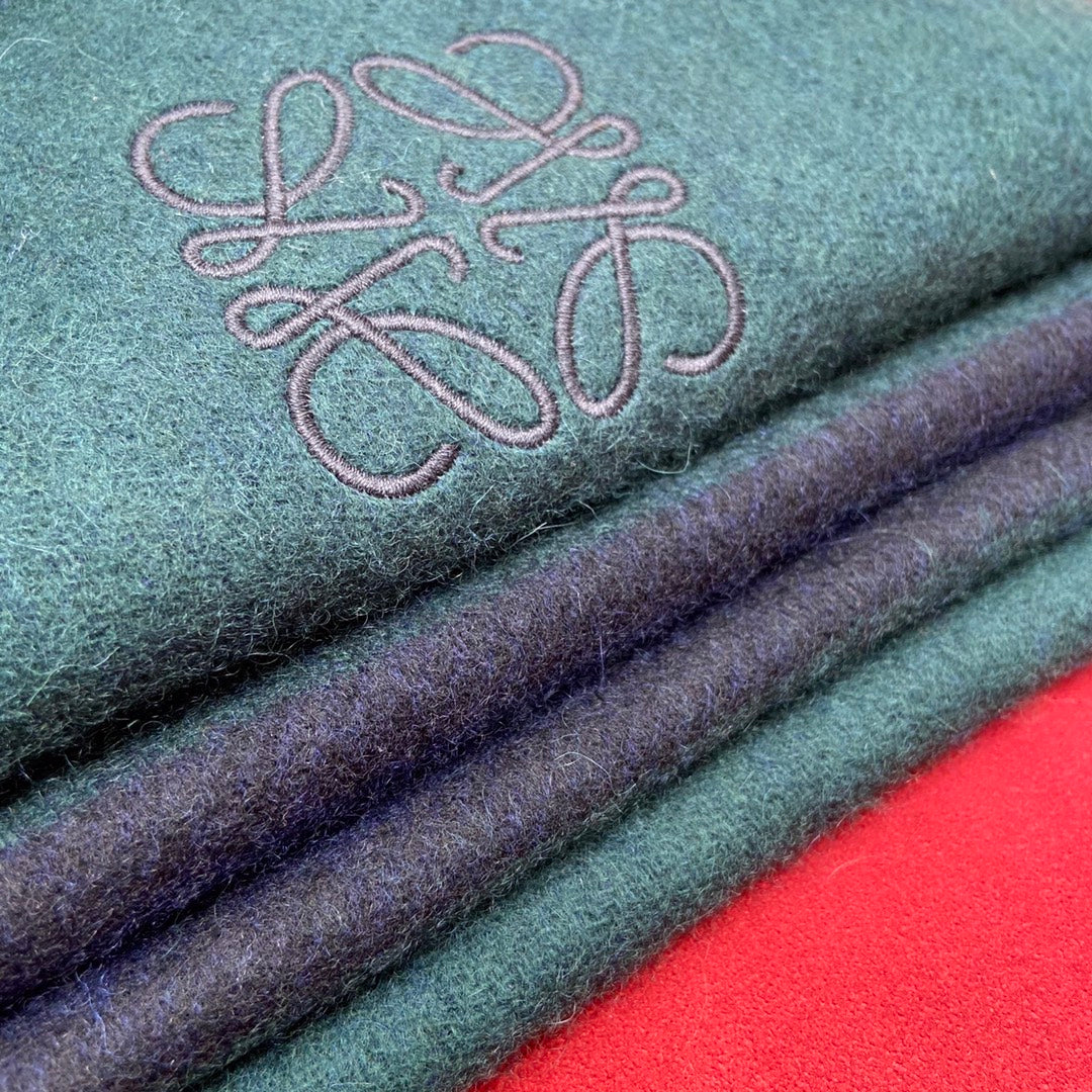 LOEWE SCARF 180 CM IN GREEN FOREST MIX NAVY BLUE WOOL 410001