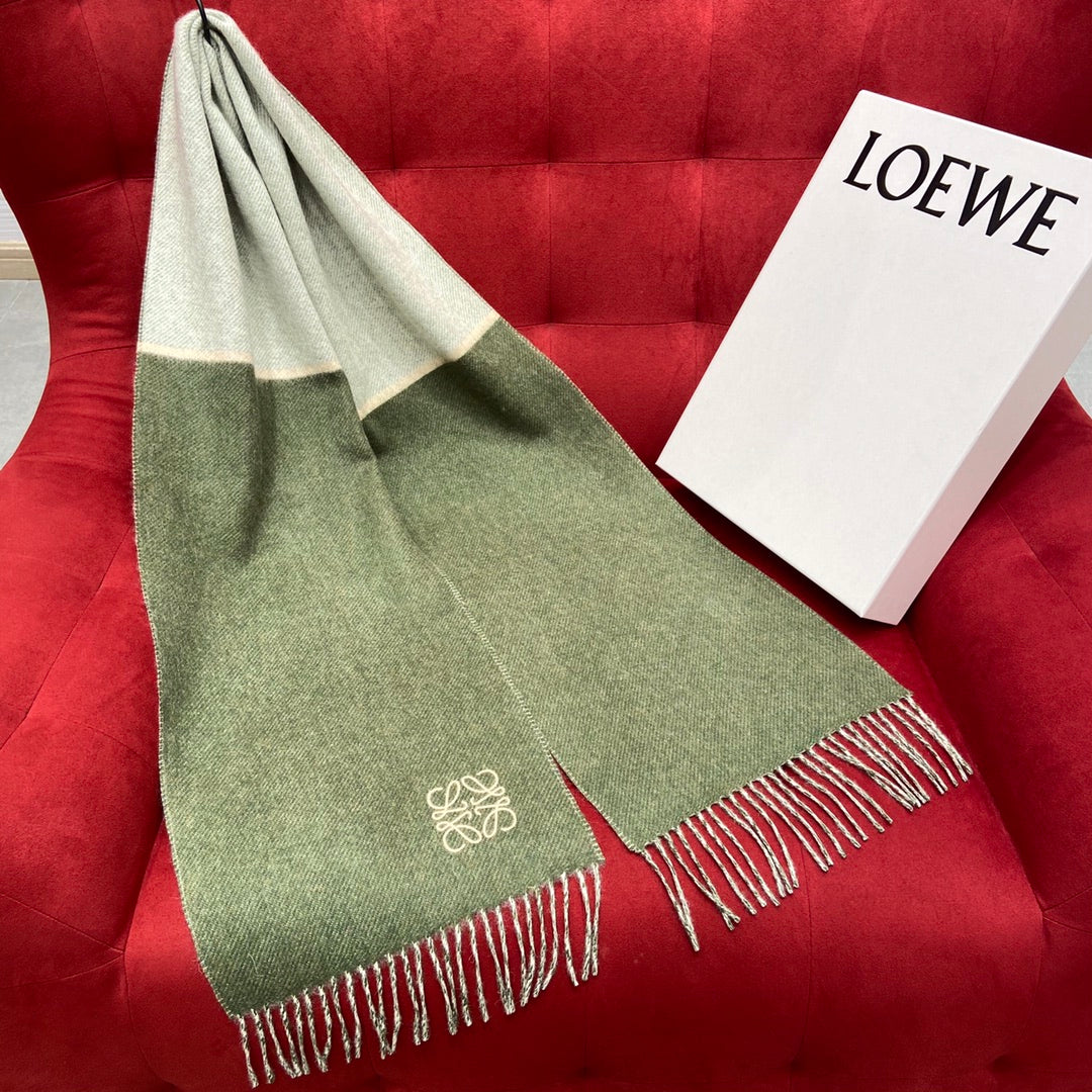 LOEWE SCARF 180 CM IN BASIL GREEN MIX WHITE WOOL 409995