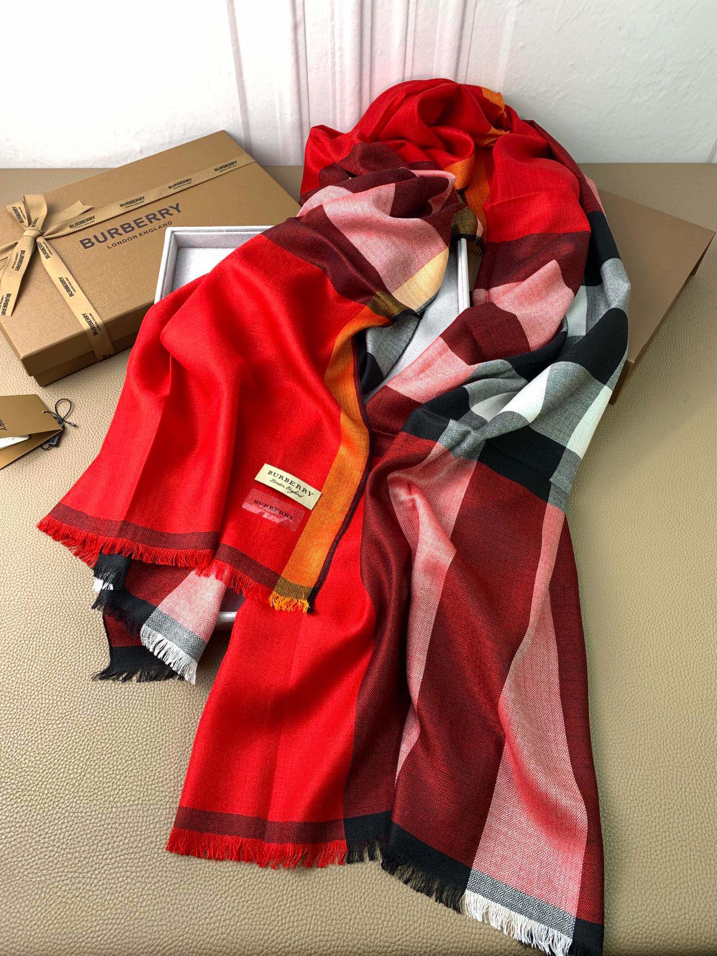 BURBERRY SCARF 200 CM IN ORANGE RED CASHMERE 394730