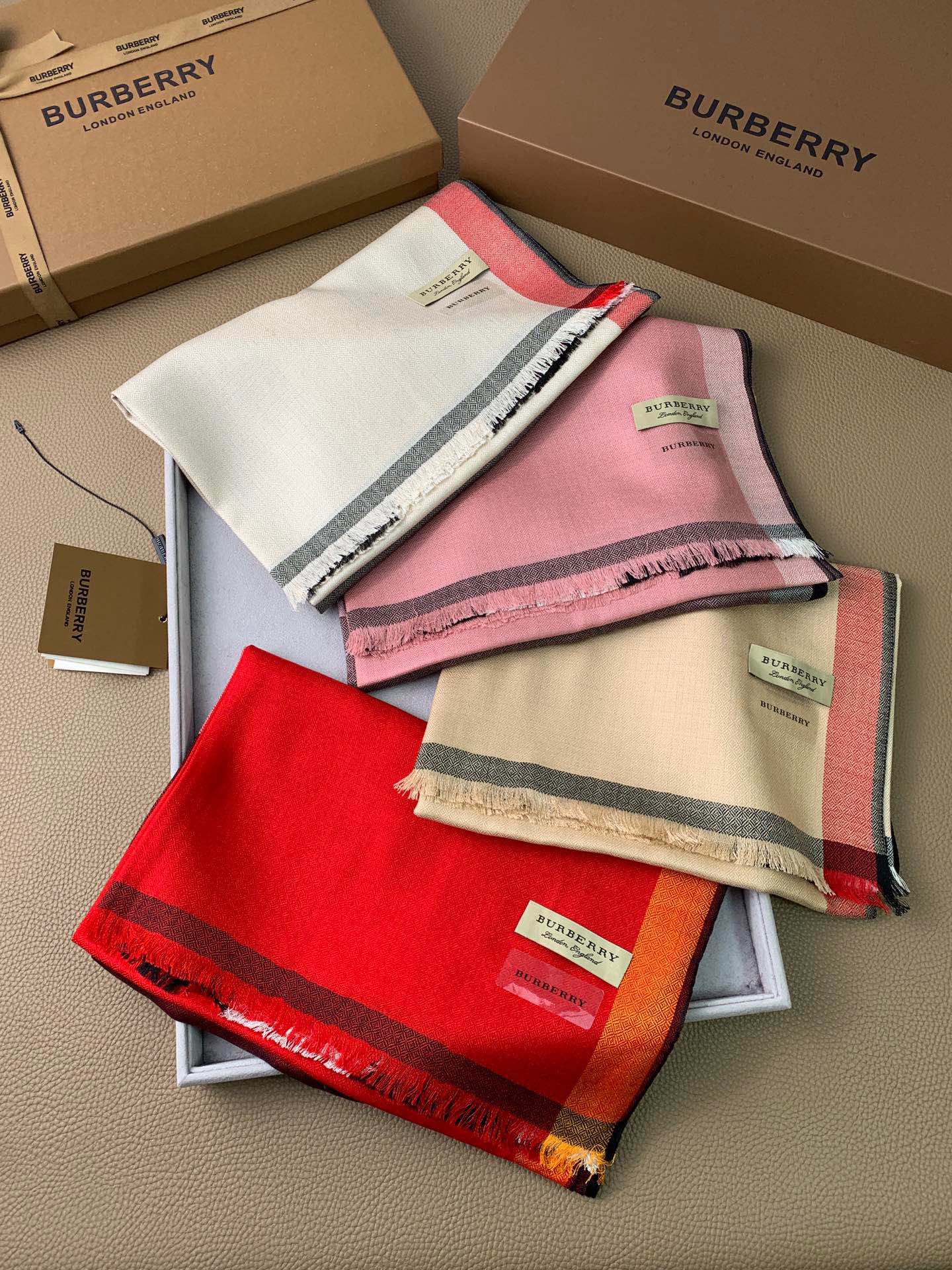 BURBERRY SCARF 200 CM IN ORANGE RED CASHMERE 394730