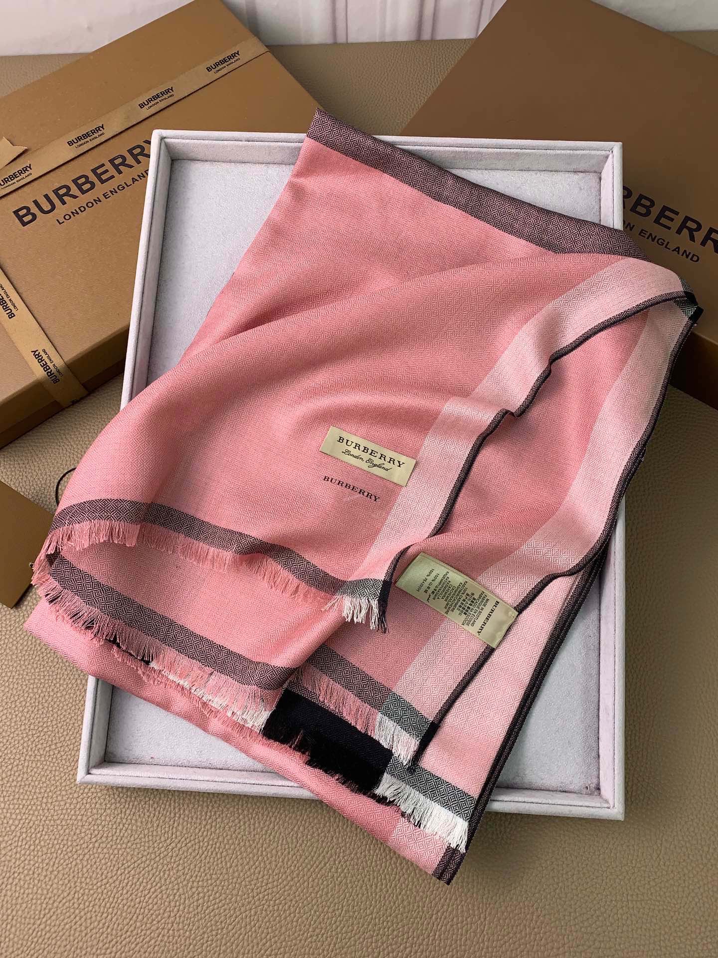 BURBERRY SCARF 200 CM IN ROSE PINK CASHMERE 394727