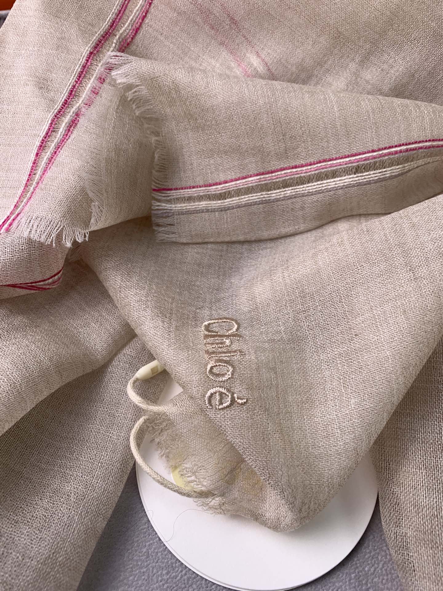 CHANEL SCARF 200 CM IN TAN BEIGE CASHMERE 386538