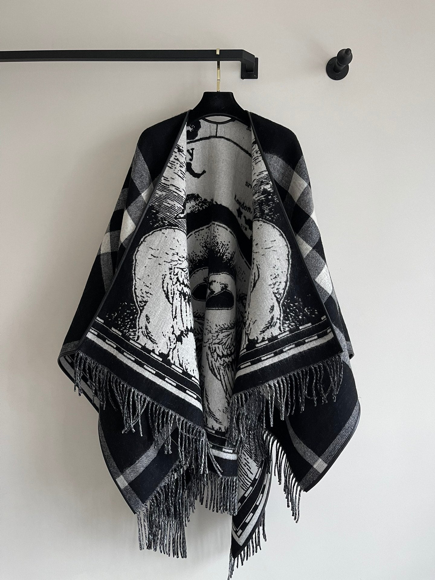 BURBERRY SWAN CAPE IN BLACK MIX WHITE CASHMERE 402246