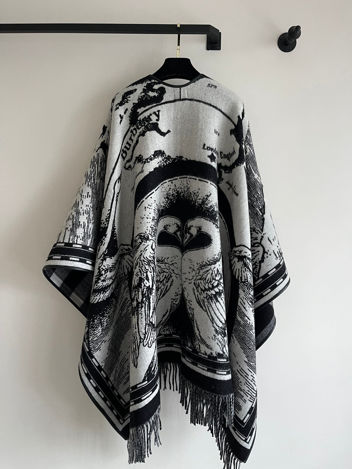 BURBERRY SWAN CAPE IN BLACK MIX WHITE CASHMERE 402246
