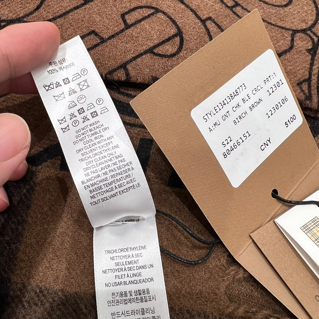 BURBERRY SCARF 168 CM IN CHOCOLATE BROWN CASHMERE 410086