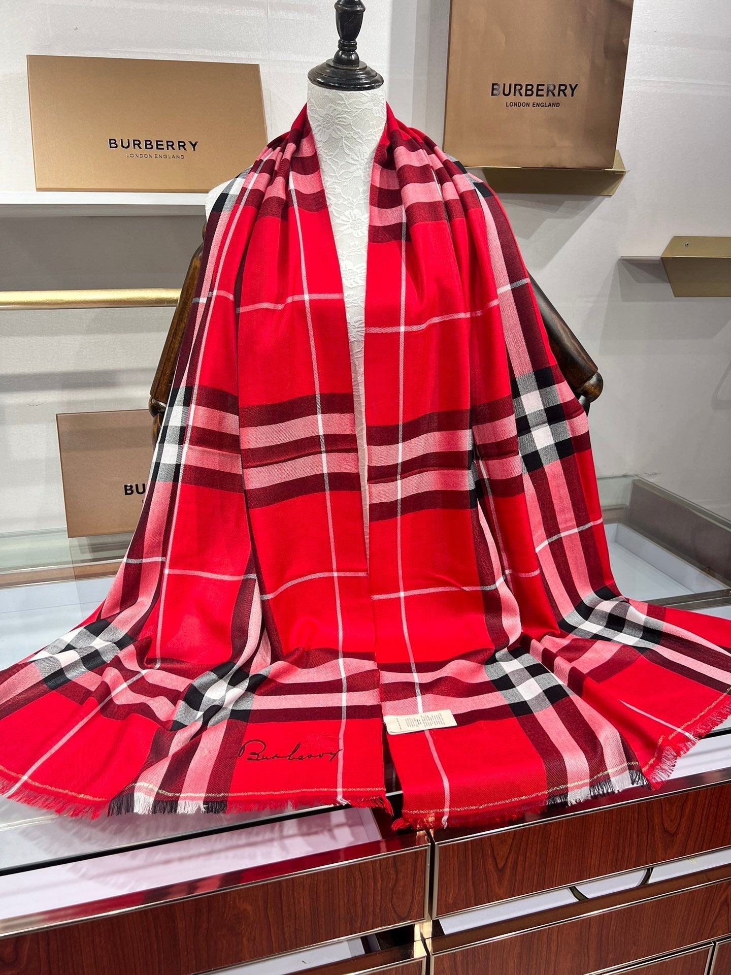 BURBERRY BBR SCARF 200 CM IN CASHMERE 490987