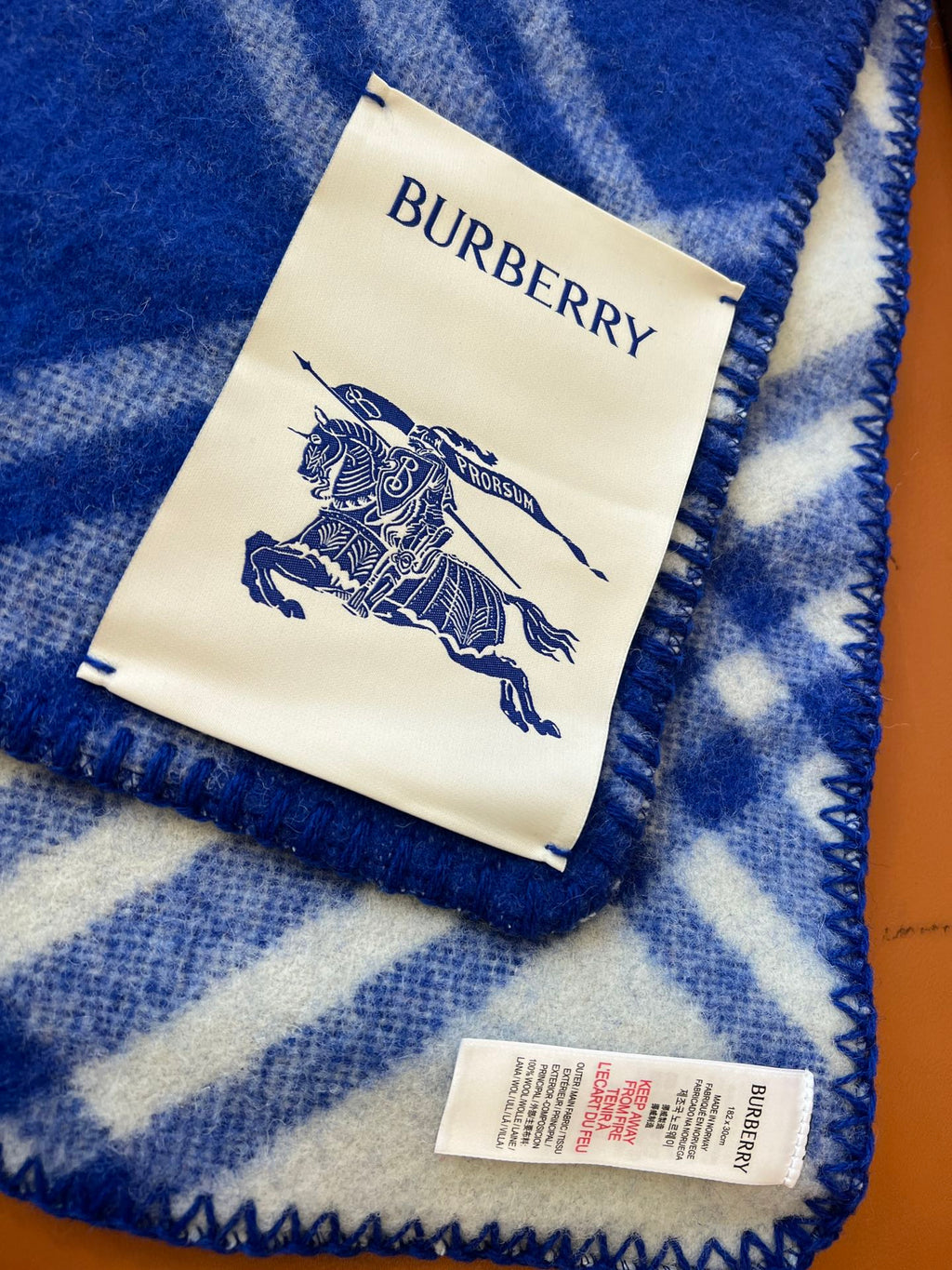 BURBERRY CHECK WOOL 182 CM SCARF COBALT BLUE 405043