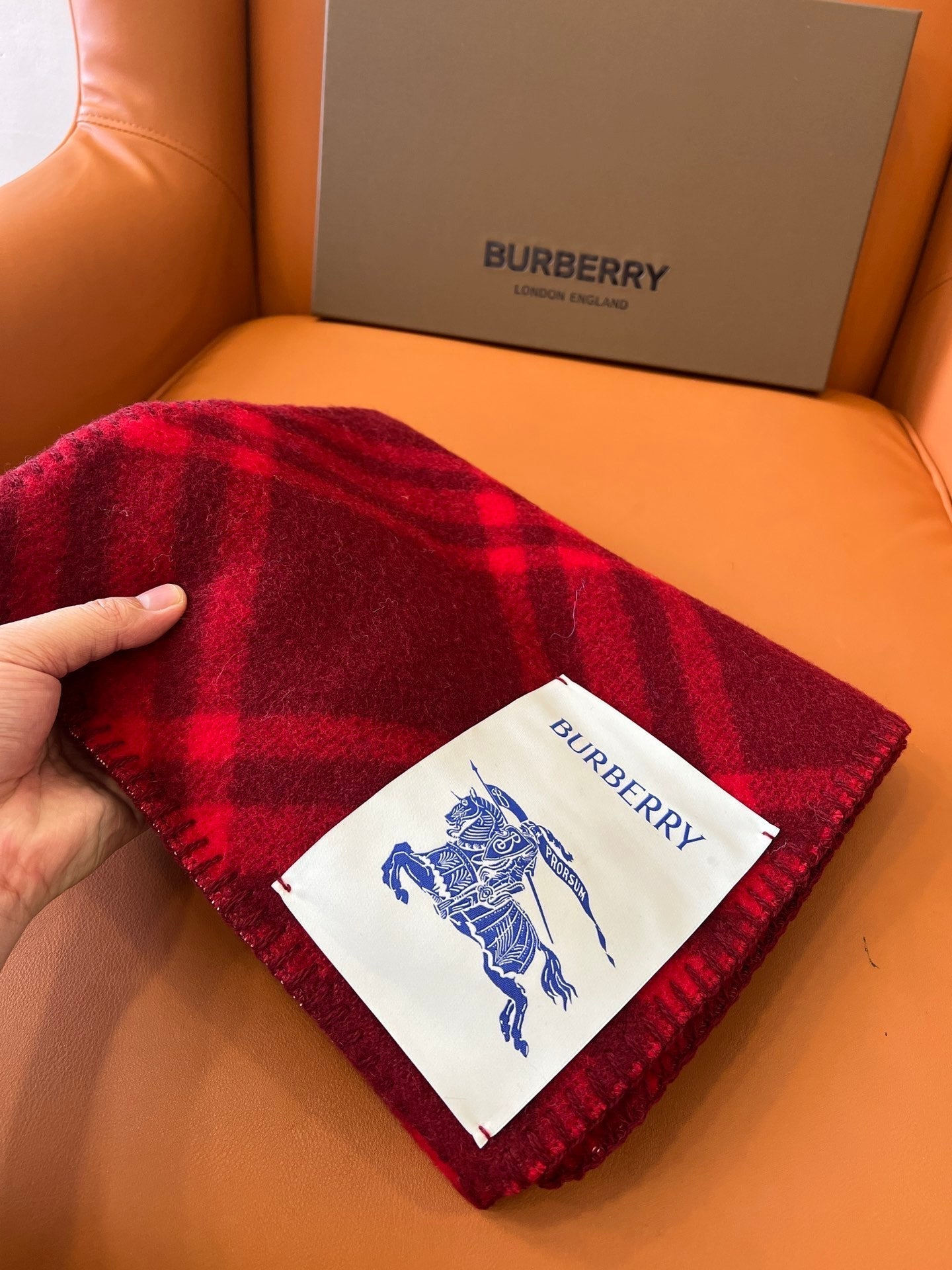 BURBERRY CHECK WOOL 182 CM SCARF GARNET RED 405045