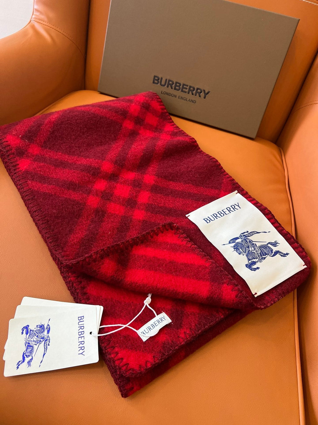 BURBERRY CHECK WOOL 182 CM SCARF GARNET RED 405045