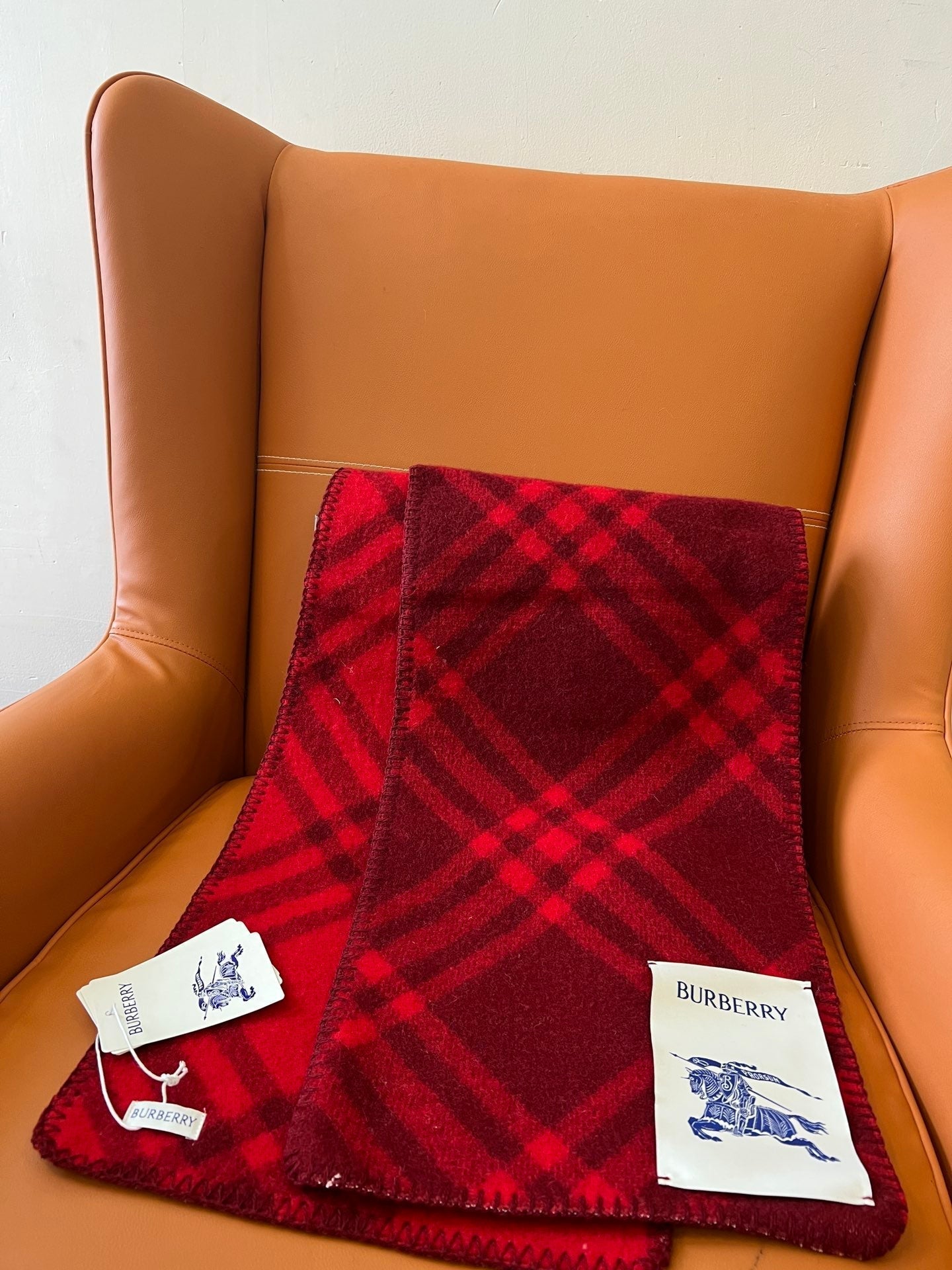 BURBERRY CHECK WOOL 182 CM SCARF GARNET RED 405045
