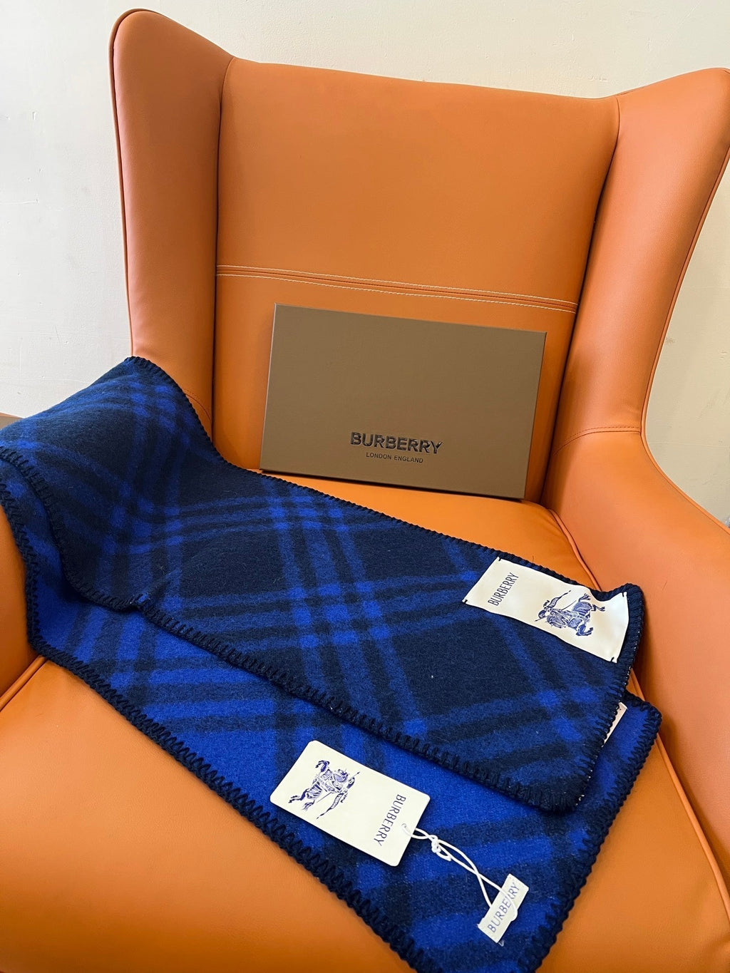 BURBERRY CHECK WOOL 182 CM SCARF NAVY BLUE 405049
