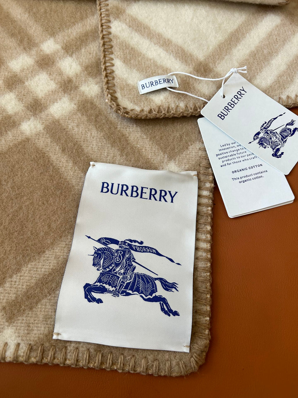 BURBERRY CHECK WOOL 182 CM SCARF CAMEL BROWN 405051