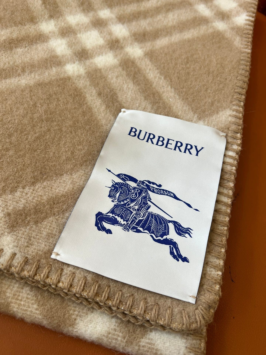 BURBERRY CHECK WOOL 182 CM SCARF CAMEL BROWN 405051