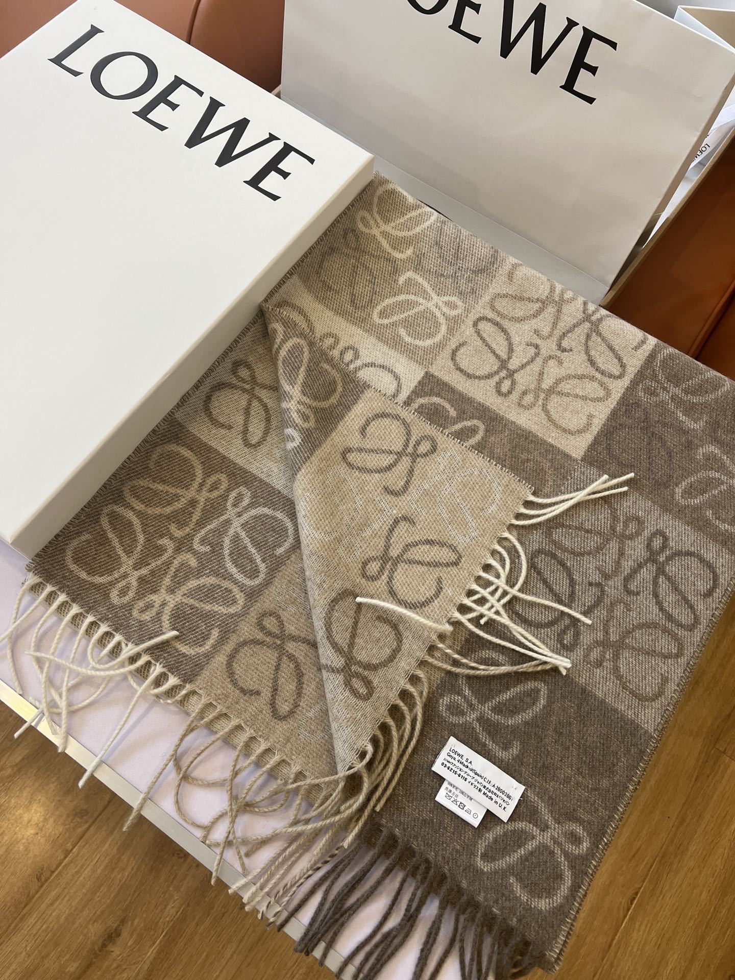 LOEWE SCARF 180 CM IN WHITE MIX BEIGE WOOL AND CASHMERE 410095