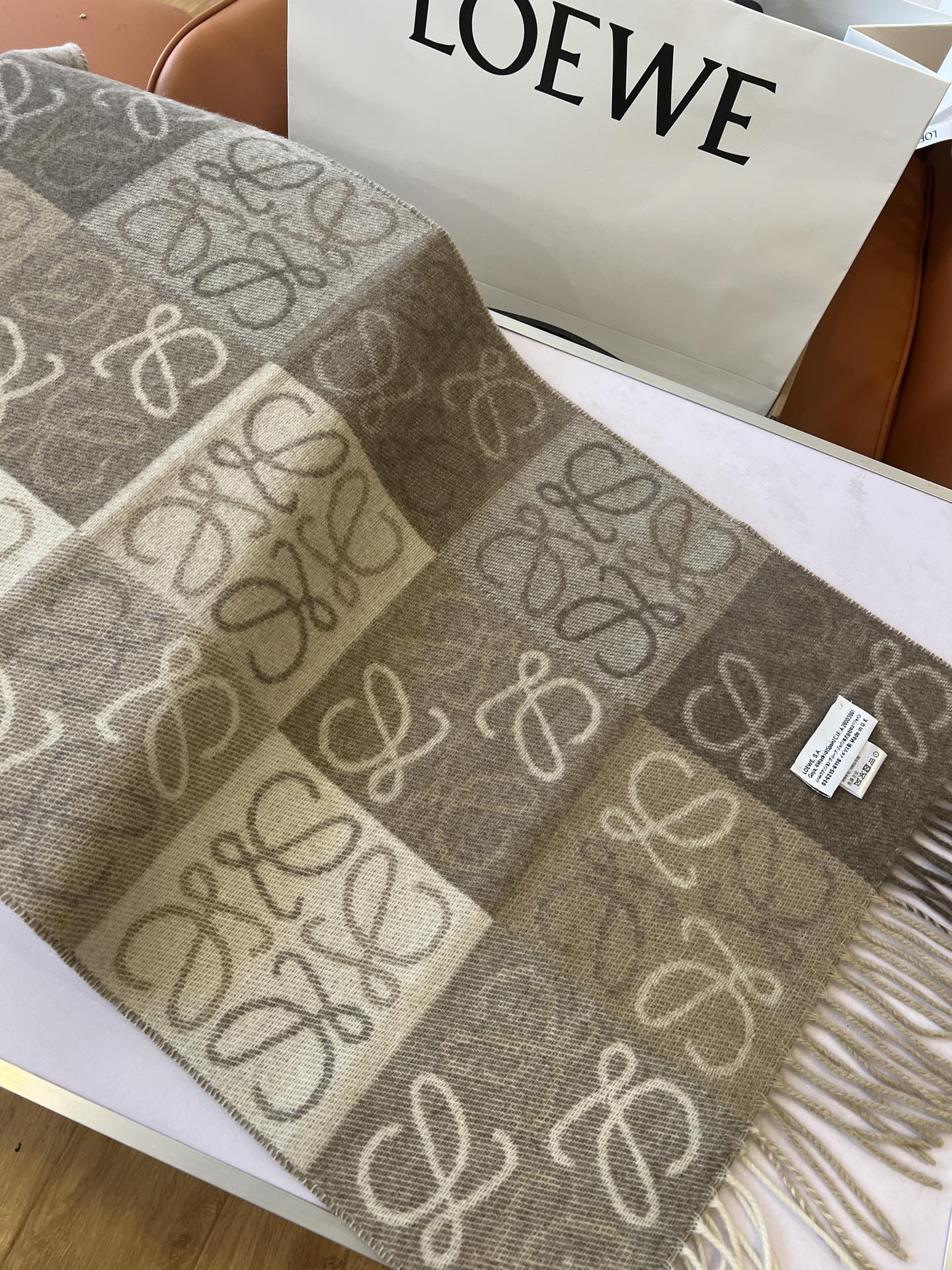 LOEWE SCARF 180 CM IN WHITE MIX BEIGE WOOL AND CASHMERE 410095
