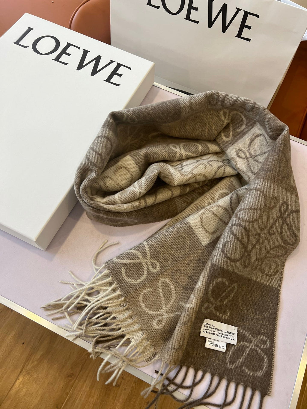 LOEWE SCARF 180 CM IN WHITE MIX BEIGE WOOL AND CASHMERE 410095