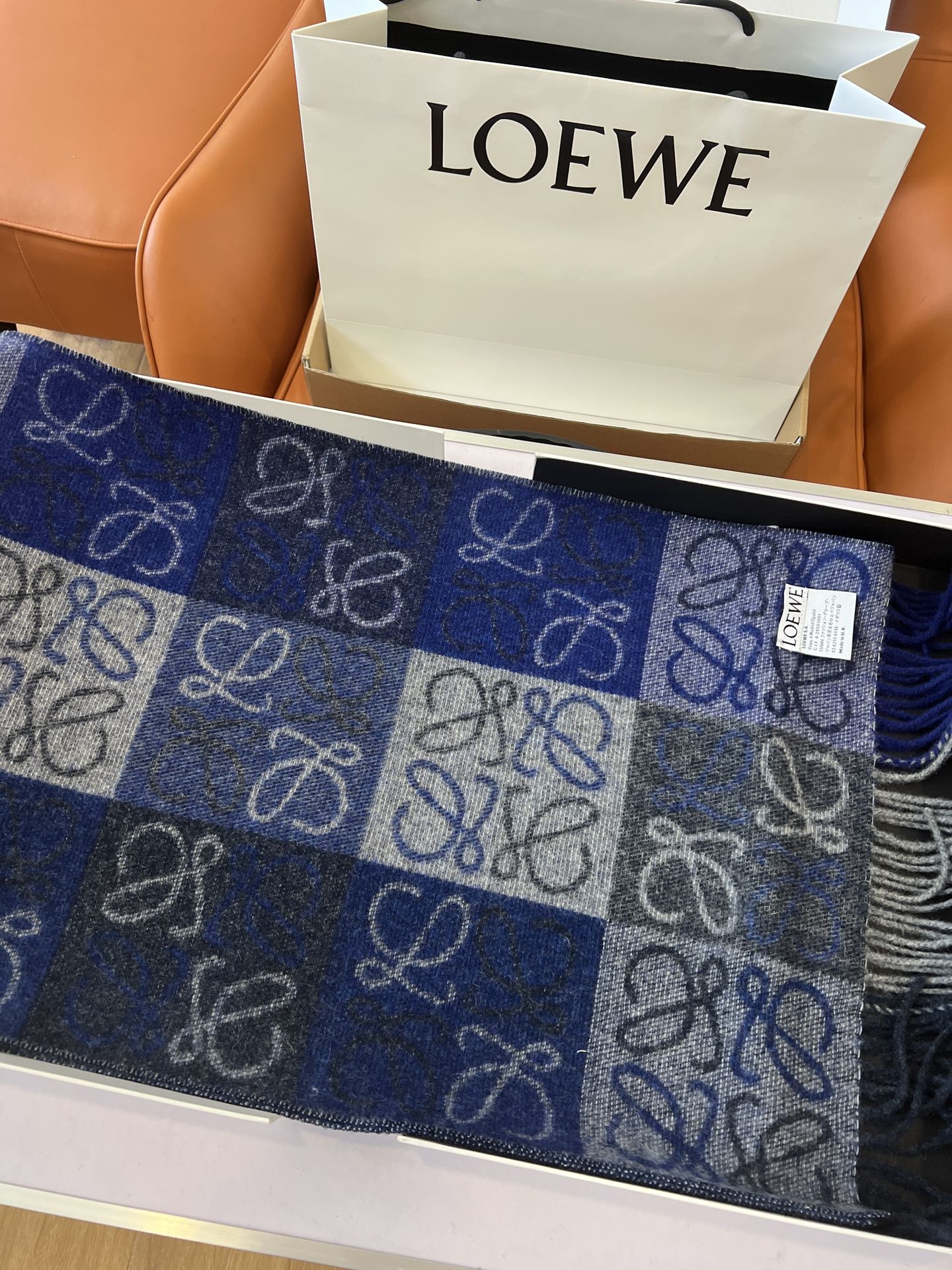 LOEWE SCARF 180 CM IN BLUE WOOL AND CASHMERE 410102