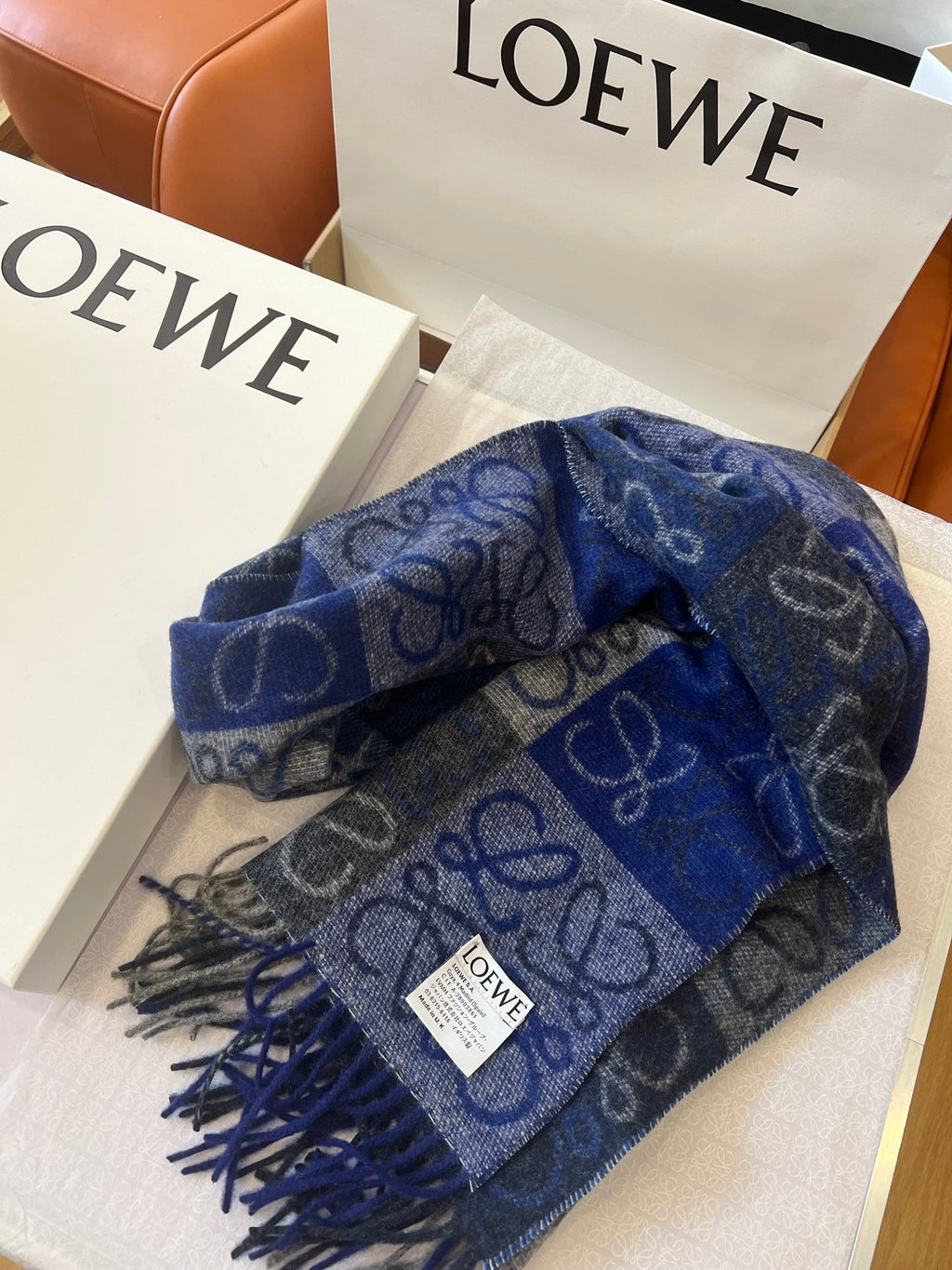 LOEWE SCARF 180 CM IN BLUE WOOL AND CASHMERE 410102