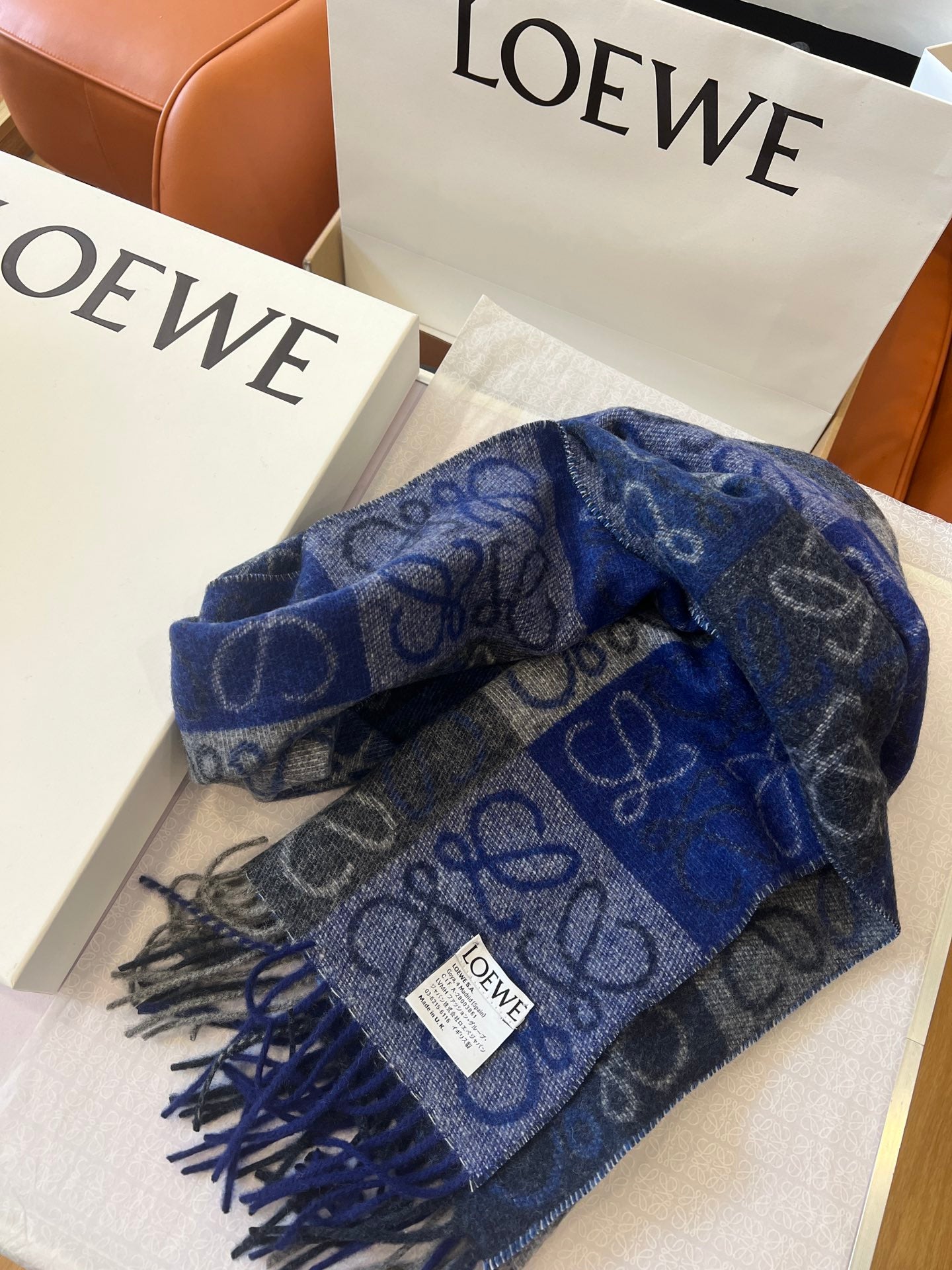LOEWE SCARF 180 CM IN BLUE WOOL AND CASHMERE 410102