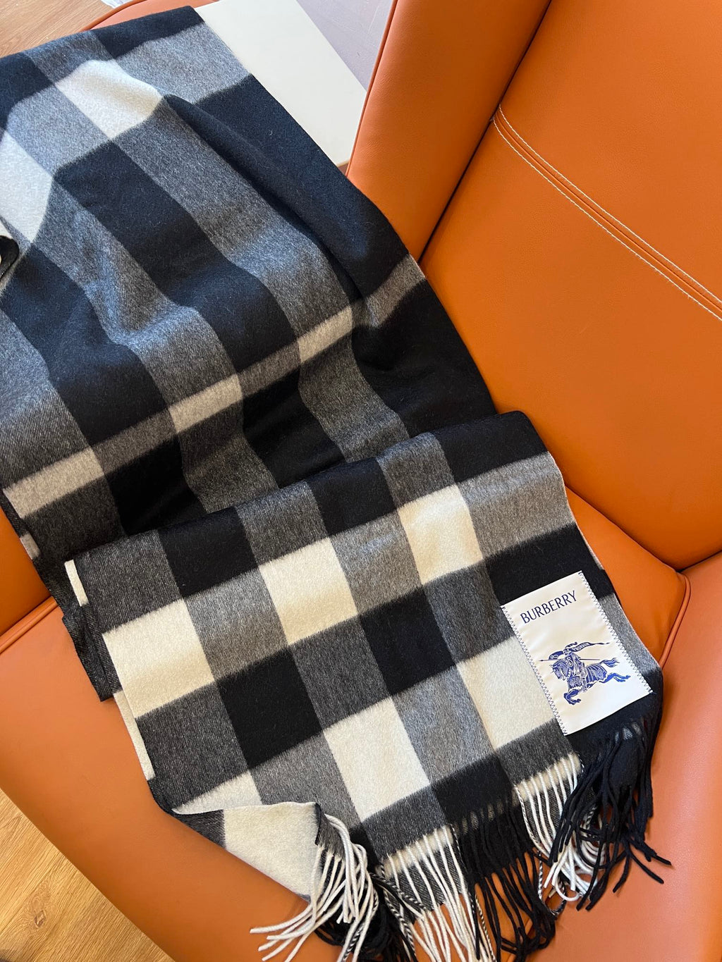 BURBERRY BBR SCARF 270 CM IN CASHMERE 492255