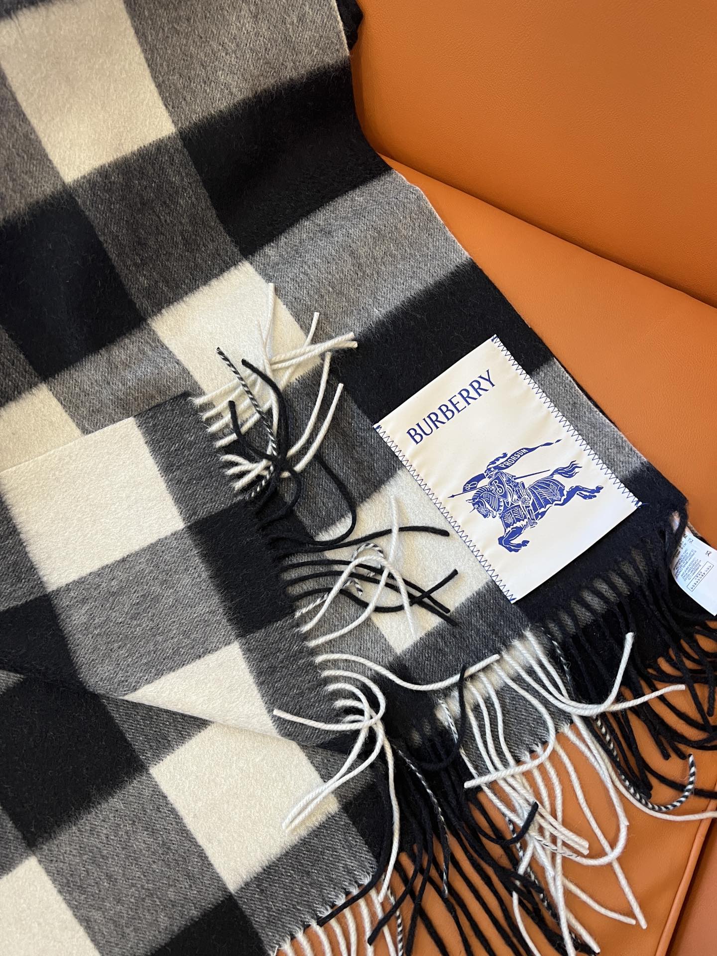 BURBERRY BBR SCARF 270 CM IN CASHMERE 492255