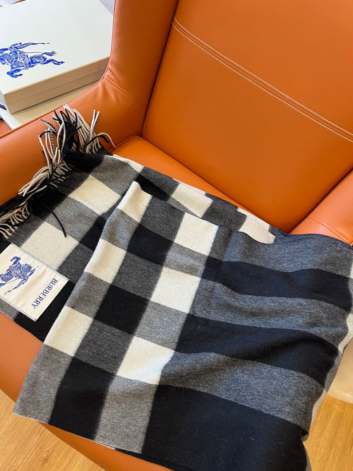 BURBERRY BBR SCARF 270 CM IN CASHMERE 492255