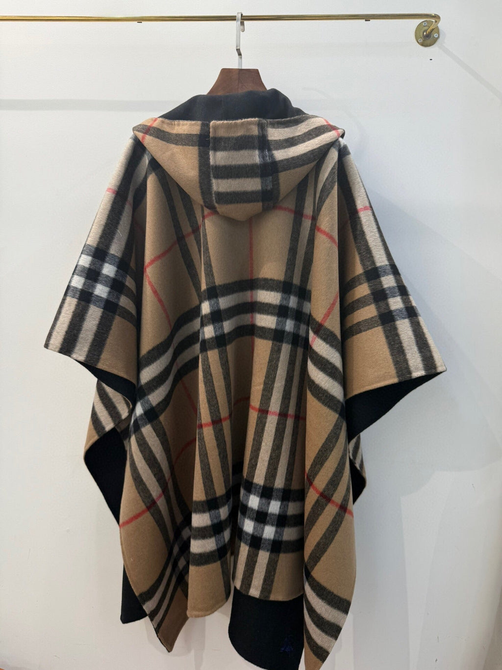 BURBERRY BBR SCARF IN CASHMERE 732154