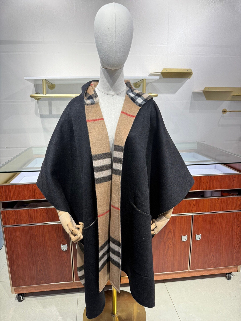 BURBERRY BBR SCARF IN CASHMERE 732154