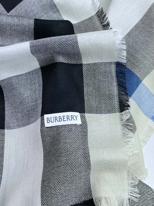 BURBERRY BBR SCARF 200 CM IN CASHMERE 740382