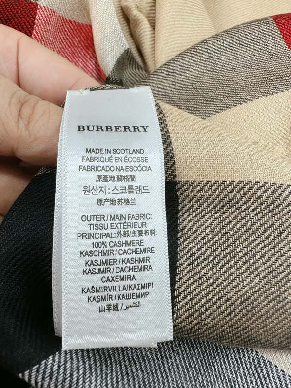 BURBERRY BBR SCARF 200 CM IN CASHMERE 740384