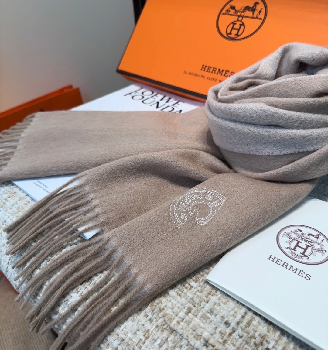 HERMES HERMES 25S SCARF 190 IN CASERE 854639