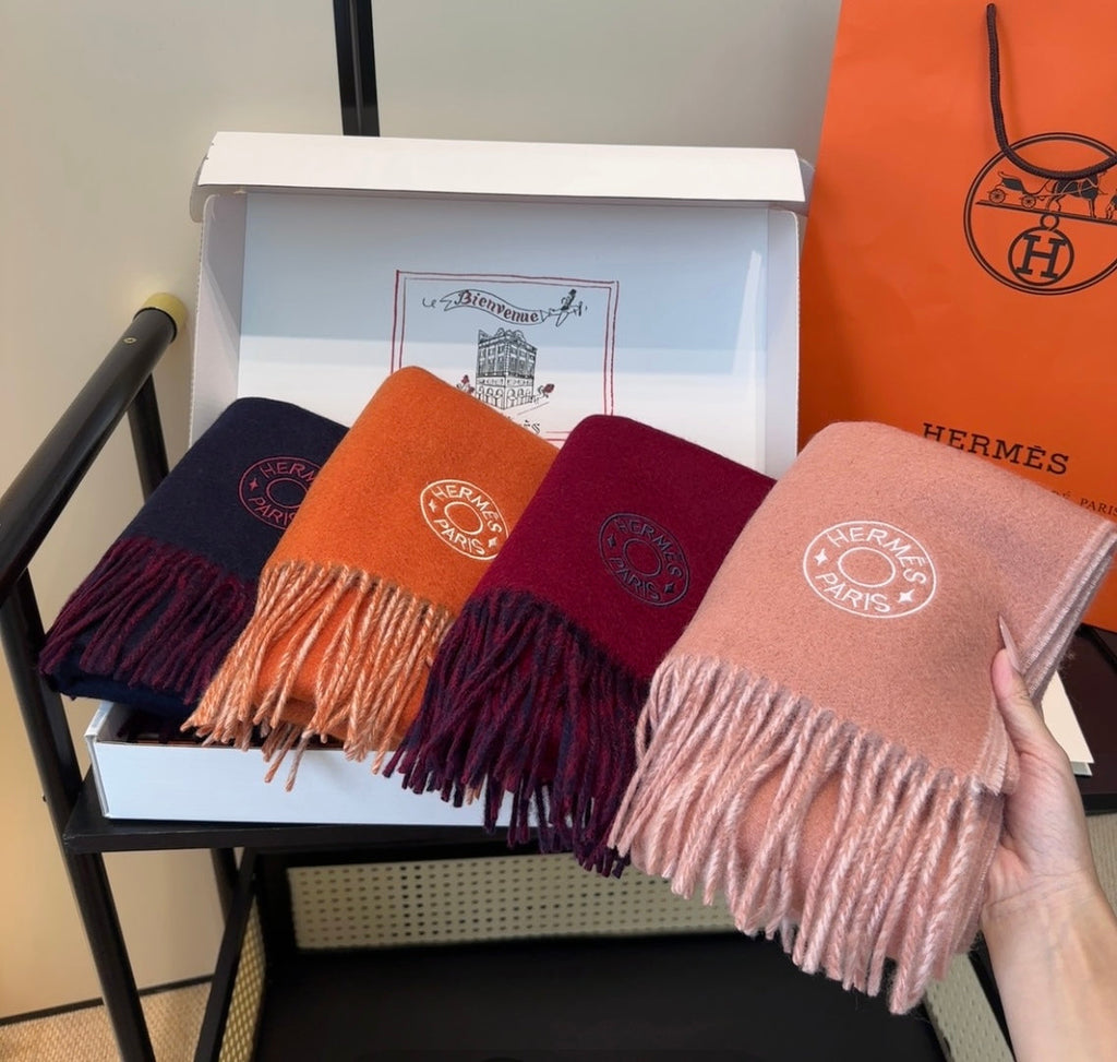 HERMES HERMES 25S SCARF 190 IN CASERE 854620