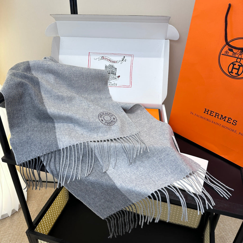 HERMES HERMES 25S SCARF 190 IN CASERE 986049