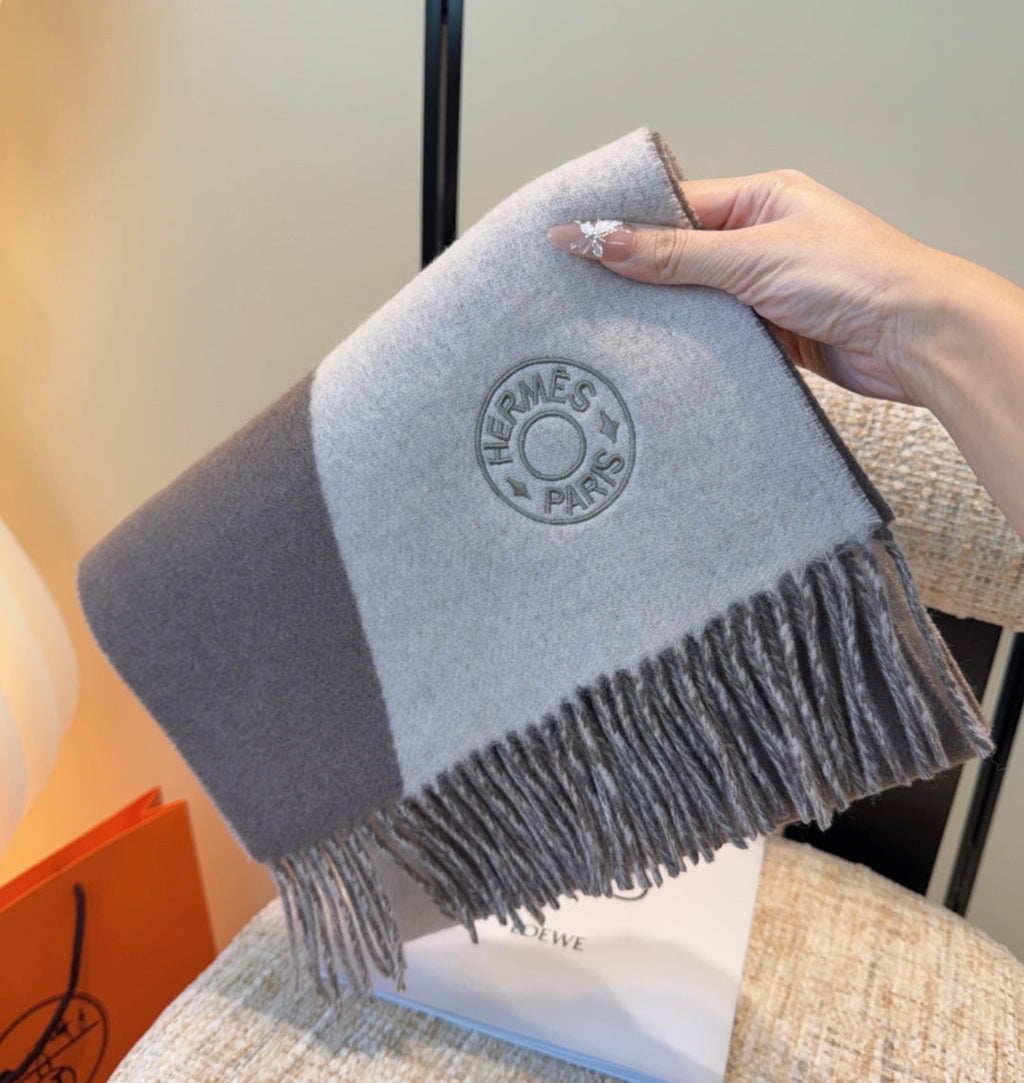 HERMES HERMES 25S SCARF 190 IN CASERE 989784