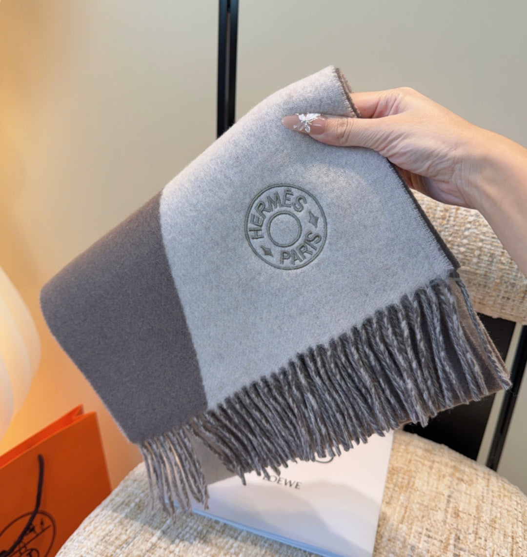 HERMES HERMES 25S SCARF 190 IN CASERE 989784