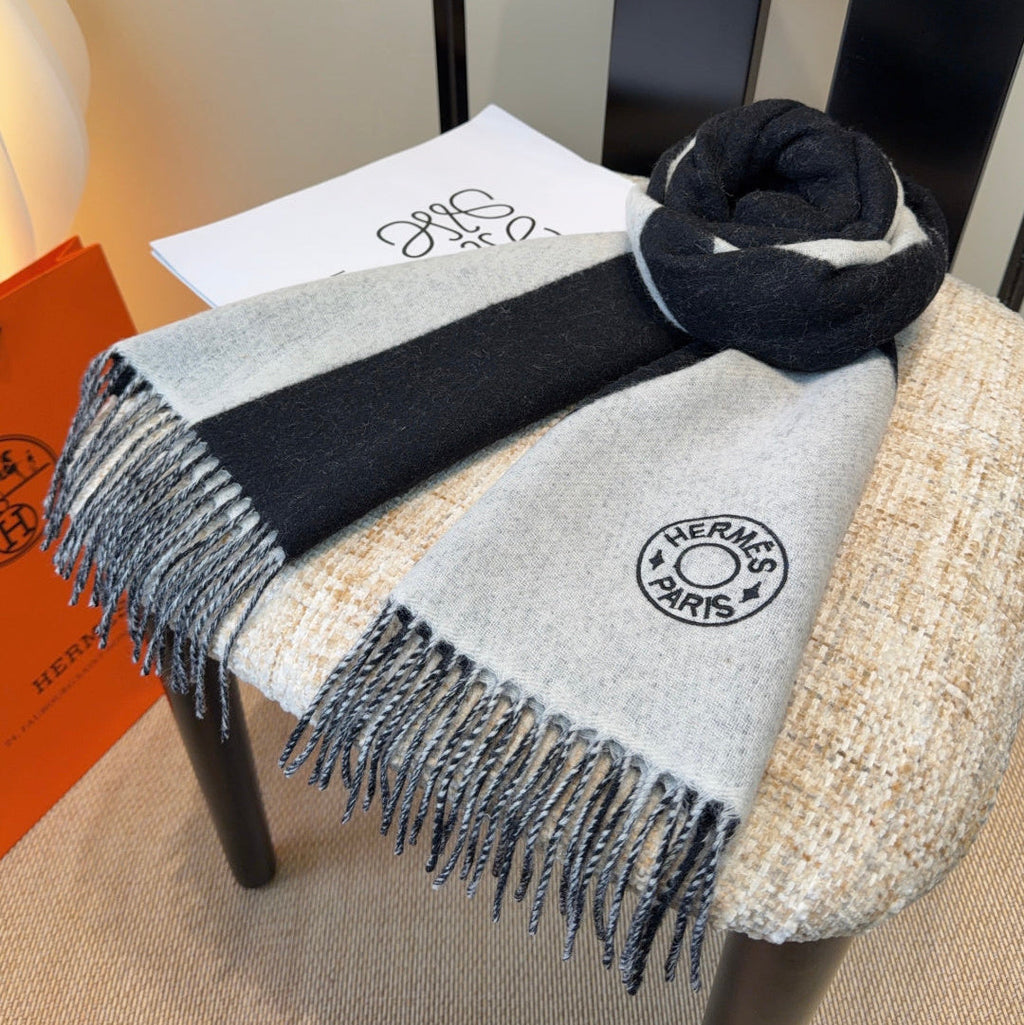 HERMES HERMES 25S SCARF 190 IN CASERE 989786