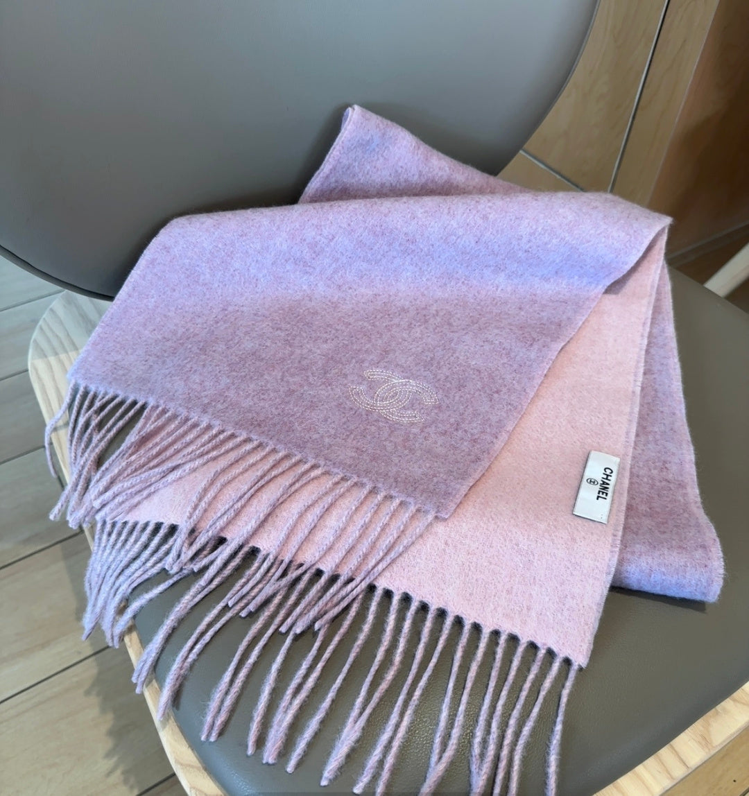 CHANEL 25S SCARF 180 IN CASHMERE 989817