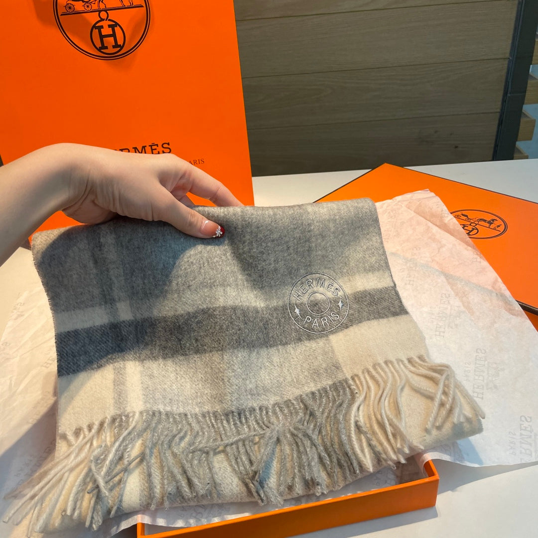 HERMES HERMES 25S SCARF 180 IN CASERE 989918