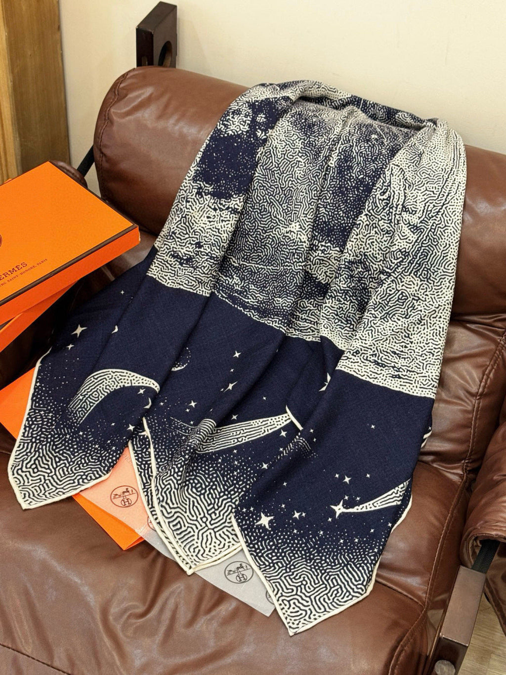 HERMES HERMES 25S SCARF 140 IN SILK CASERE 987418