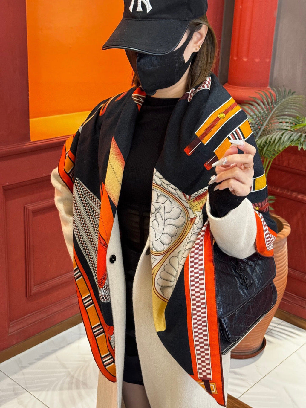 HERMES HERMES 25S SCARF 140 IN SILK CASERE 989480