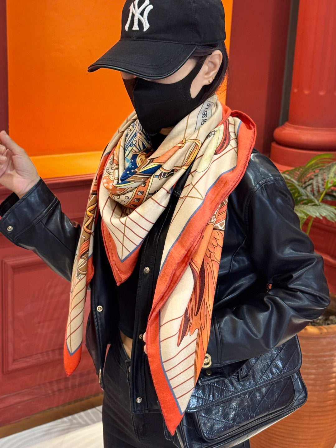 HERMES HERMES 25S SCARF 140 IN SILK CASERE 989485