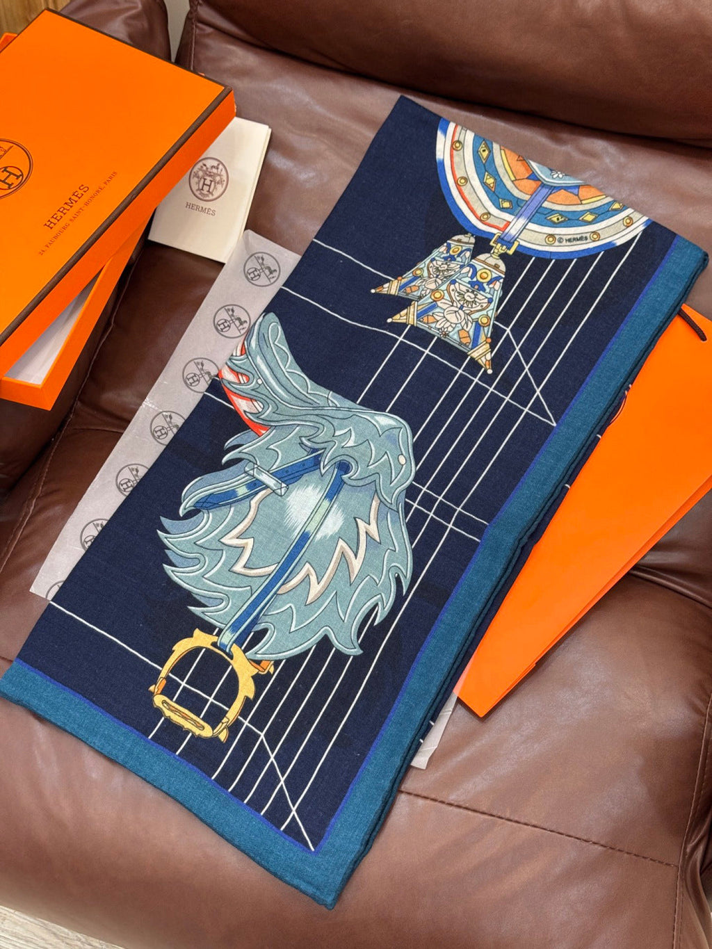 HERMES HERMES 25S SCARF 140 IN SILK CASERE 989486