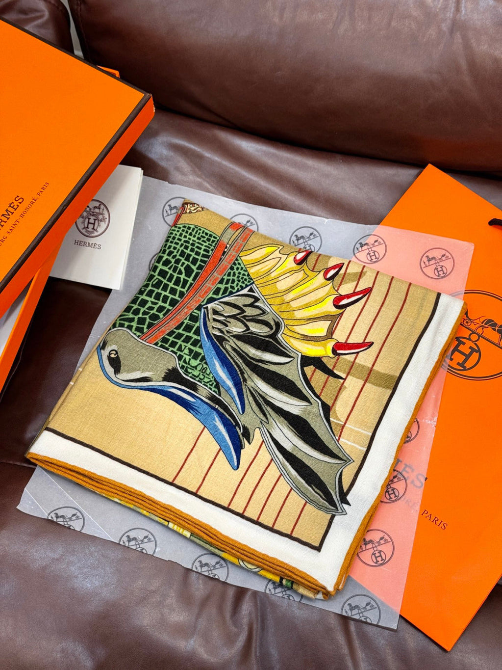 HERMES HERMES 25S SCARF 140 IN SILK CASERE 989487