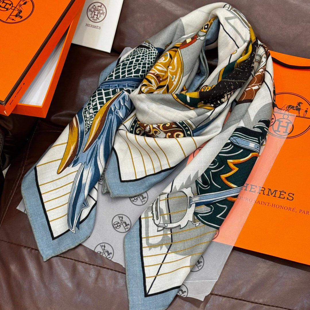 HERMES HERMES 25S SCARF 140 IN SILK CASERE 989488