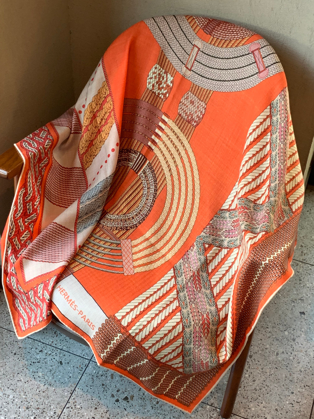 HERMES HERMES 25S SCARF 140 IN SILK 989535