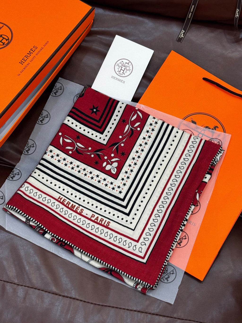 HERMES HERMES 25S SCARF 140 IN SILK CASERE 991679