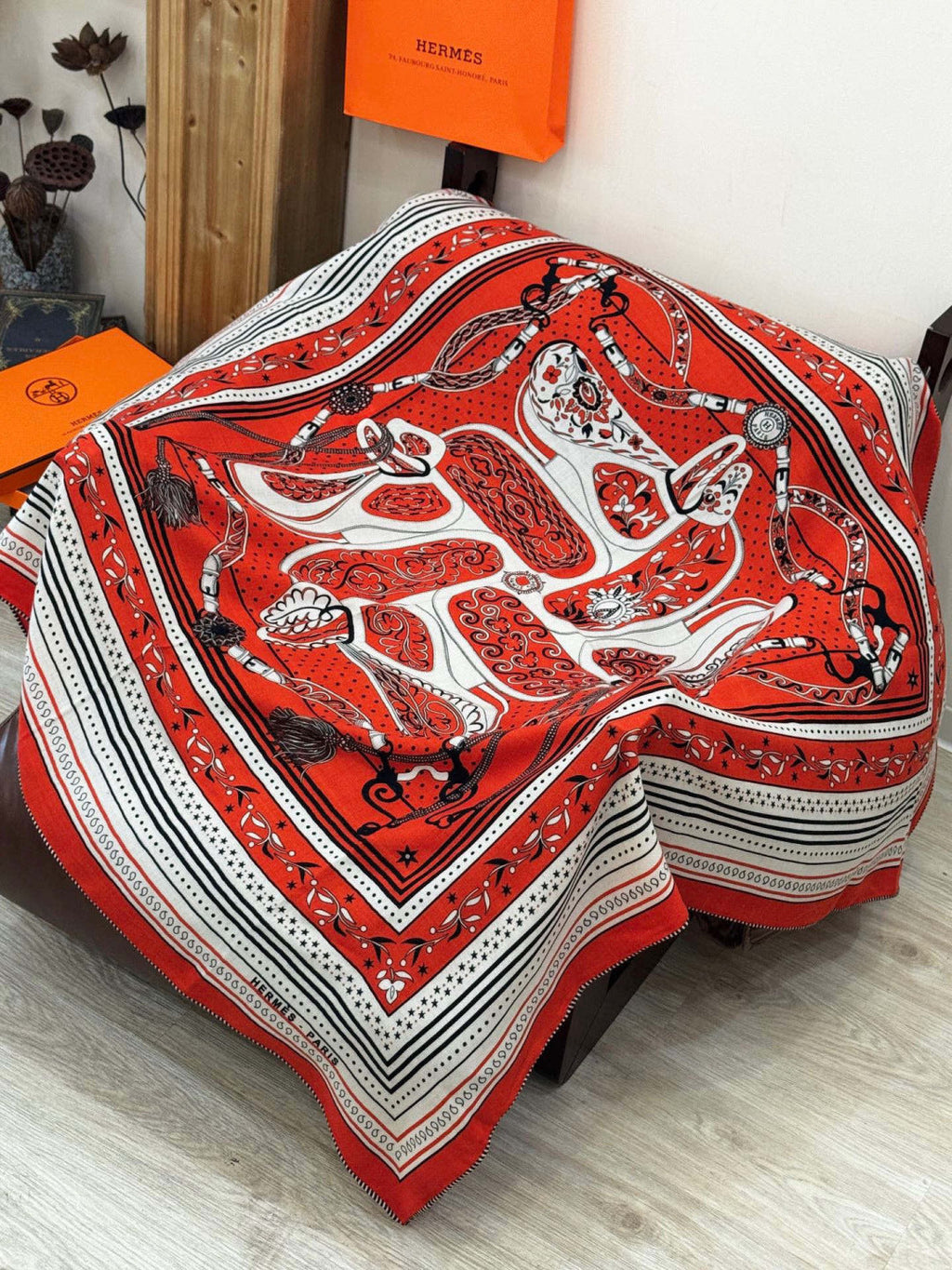 HERMES HERMES 25S SCARF 140 IN SILK CASERE 991680